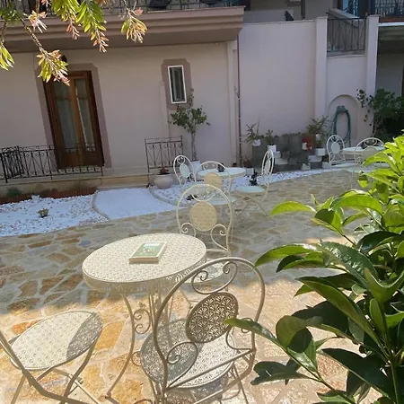 Aparthotel Marialena 3*