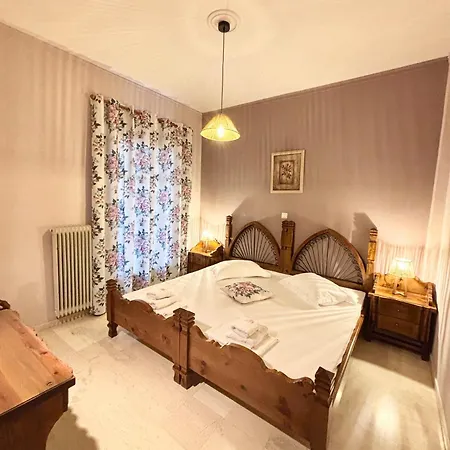Marialena Aparthotel 3*