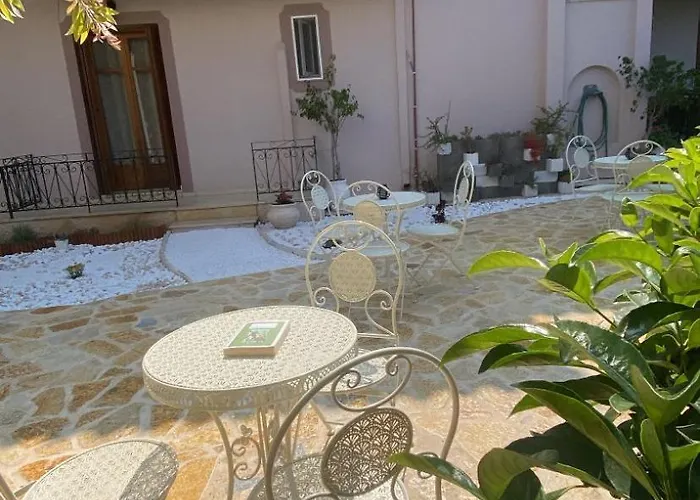 Apart-hotel Marialena 3*