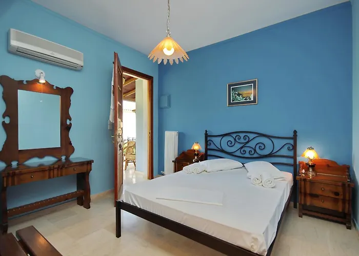 Apart-hotel Marialena 3*